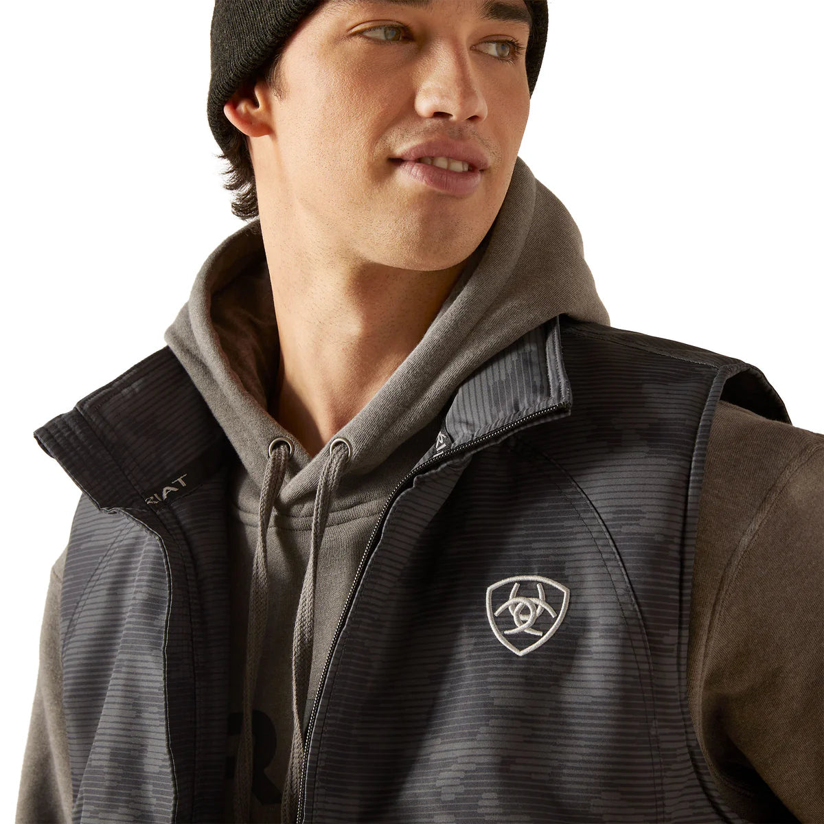 ARIAT MENS TEAM LOGO INSULATED VEST EBONY CAMO