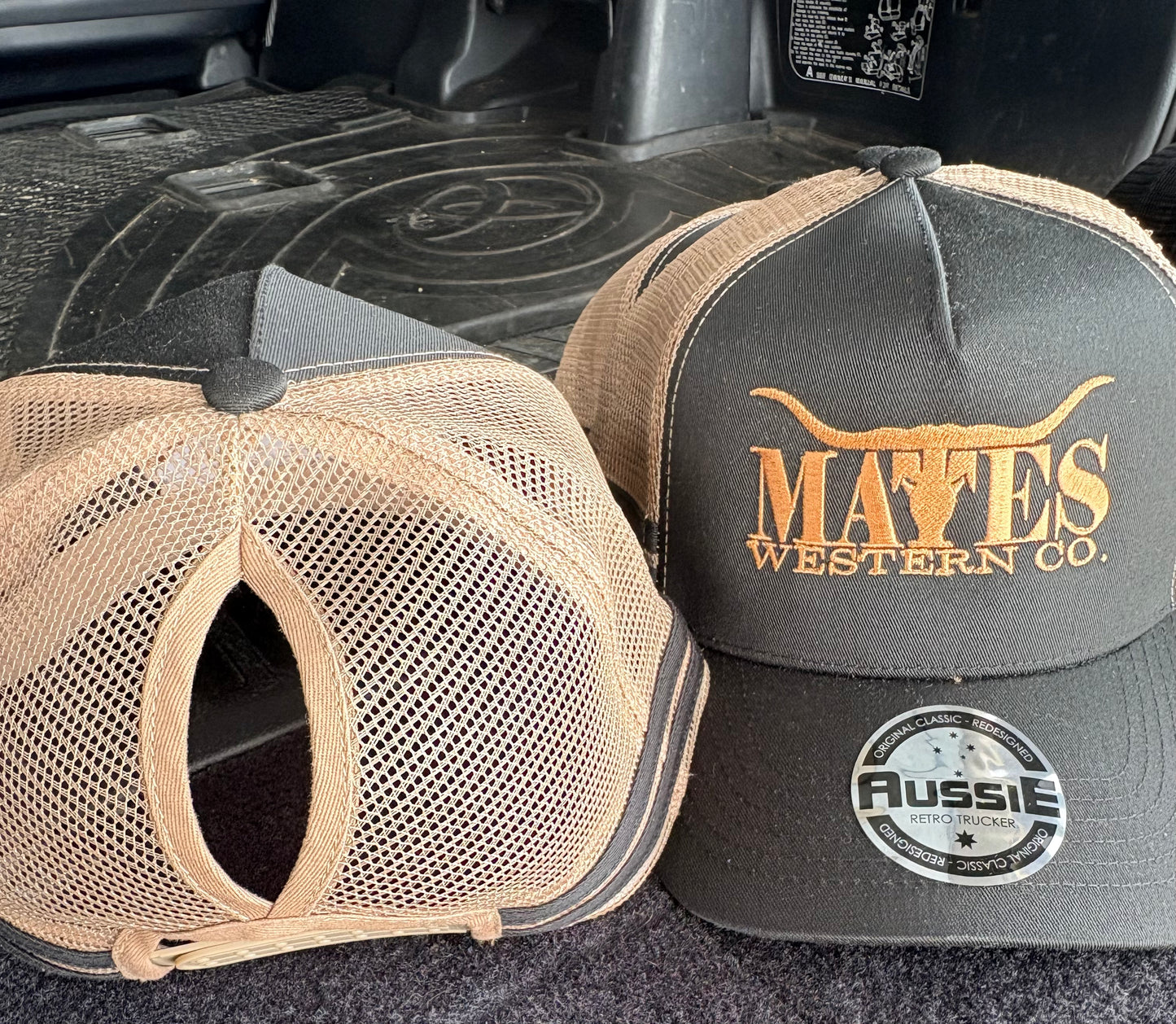 Mates Western Caps - Ponytail - Black and Gold