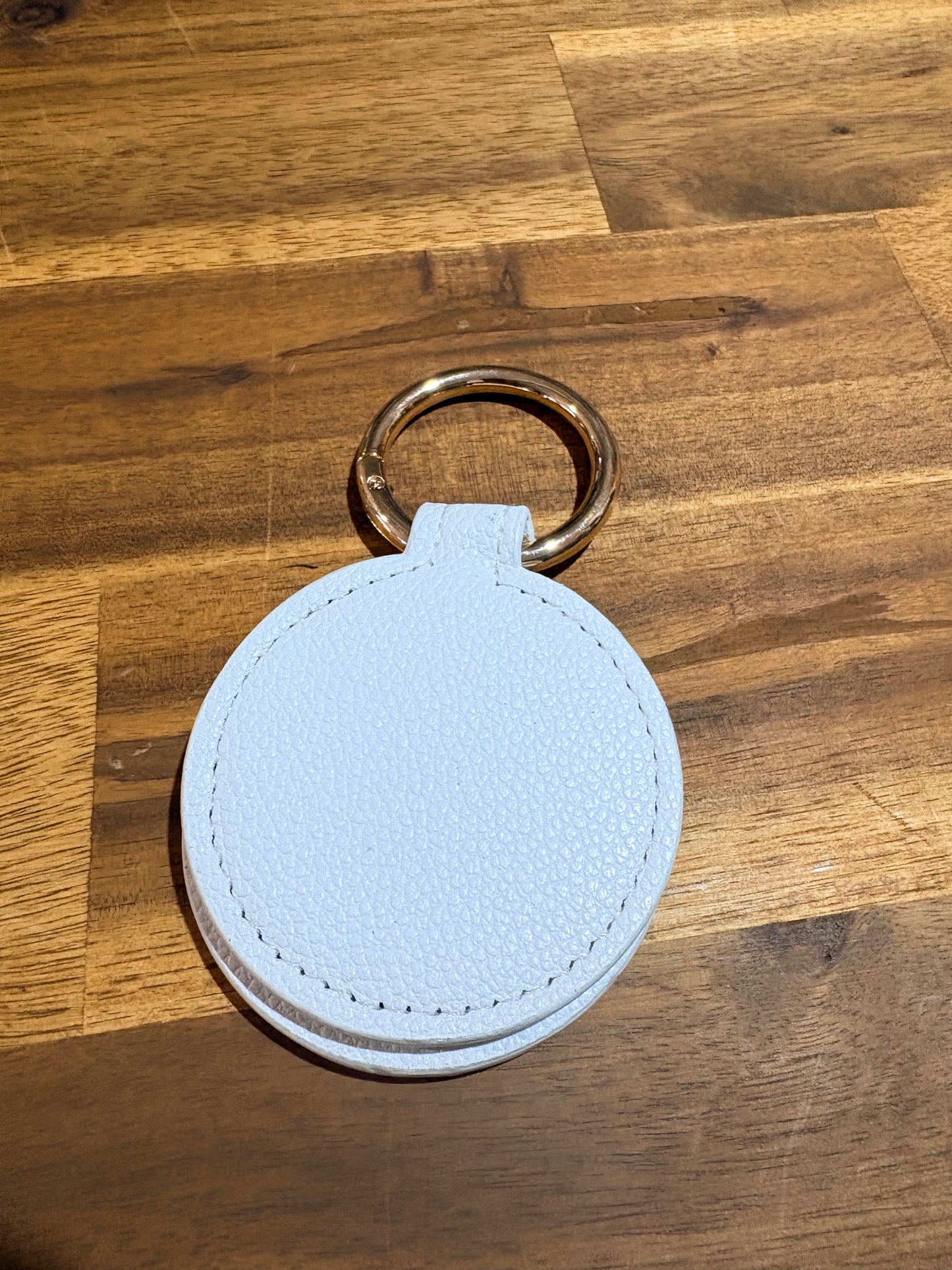 HAT CLIP - TAN - CREAM