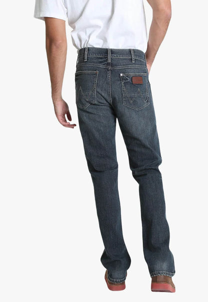 Wrangler Mens 20x Retro Slim Straight Jean